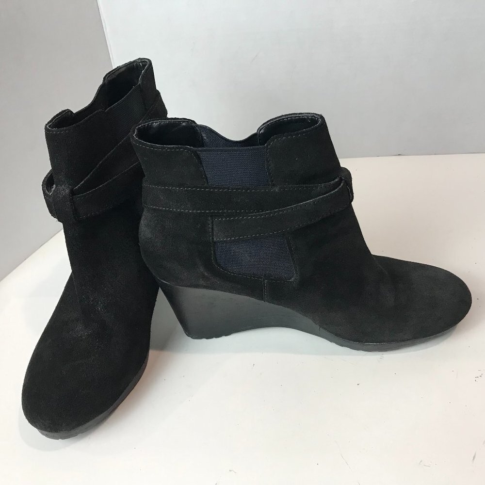 LAUREN RALPH LAUREN Suede Buckle Bootie US 9.5